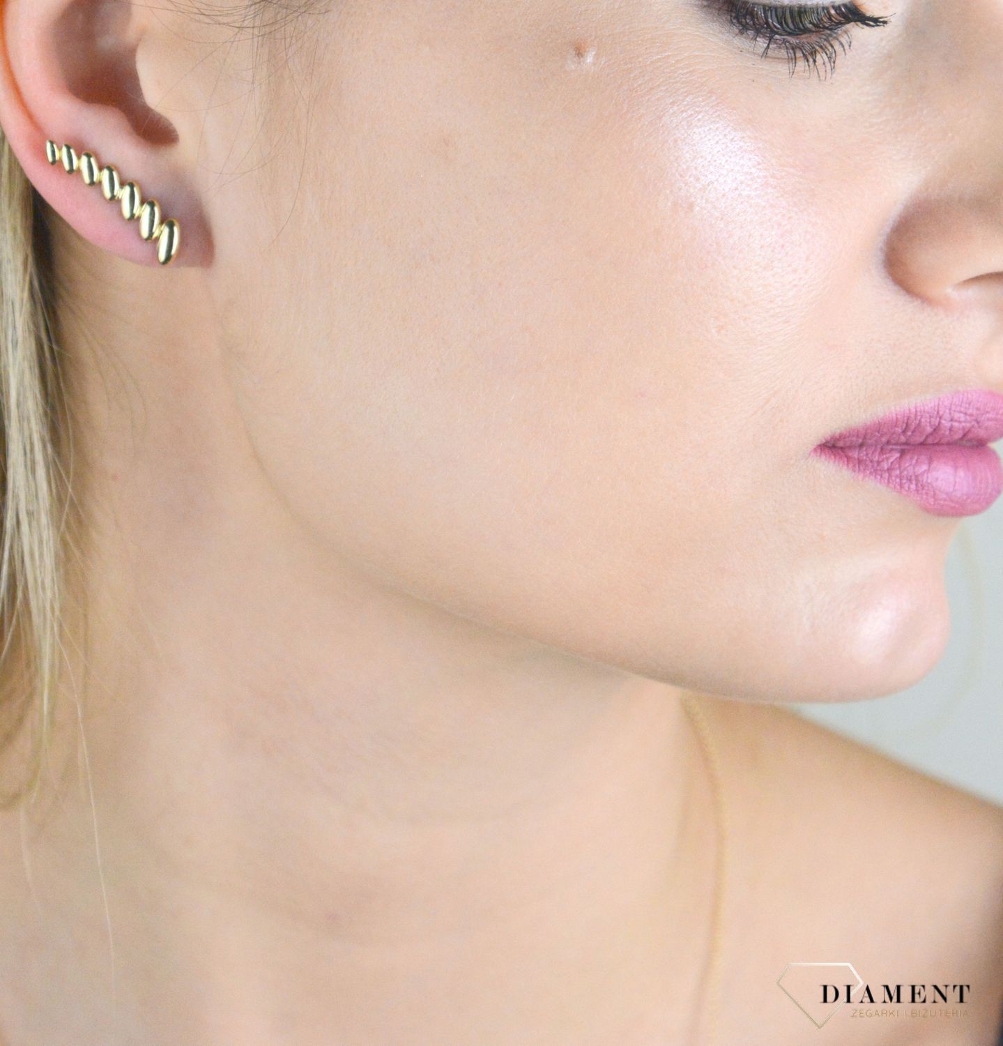 Złote kolczyki 375 nowoczesny wzór na sztyft KL 4076 375.jpg